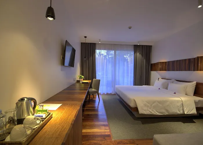 Hotel Somadevi
