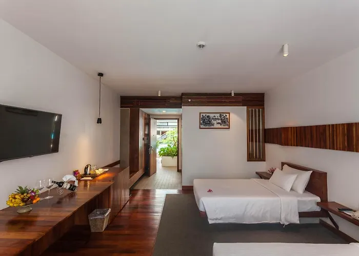 Somadevi Hotel 5*