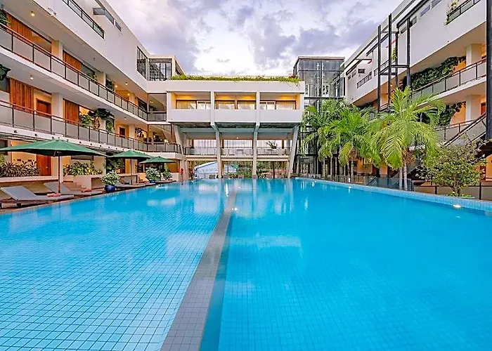Hotel Somadevi 5*