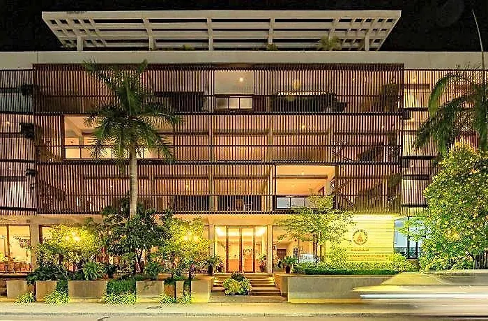 Hotel Somadevi